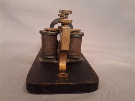Signal Electric Mfg Co Menominee Michigan Telegraph Key Sounder Antique