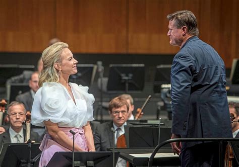 Séguedille et duo près des remparts de séville», «carmen, act ii. Wesendonck Lieder Salzburg 2020 Elina Garanca Thielemann ...
