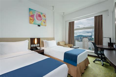 De accommodatie is genesteld in het centrum van hongkong. Holiday Inn Express Soho en Hong Kong (todo) | BestDay.com