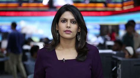 Top 10 Hottest Female News Anchors In The World 2017