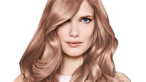 Whether you wear a short bob or a long curly hair, you can dip dye your locks in rose gold color. 40 Rose Gold Hair Color Idea That Will Propel You - Daily ...