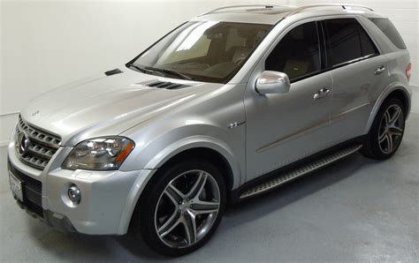 The interior is made for comfort, and it is great for long trip or vacations. 2010 Mercedes-Benz M-Class - Pictures - CarGurus