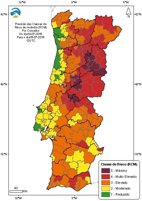 Maybe you would like to learn more about one of these? Risco de incêndio em mais de 80 concelhos - Observador