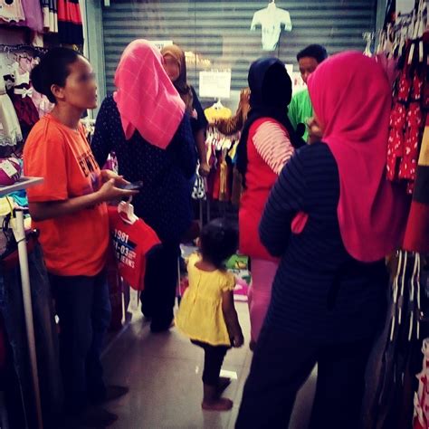 Maybe you would like to learn more about one of these? View Pemborong Baju Budak Kenanga Pictures - MAPPEDINWORLD