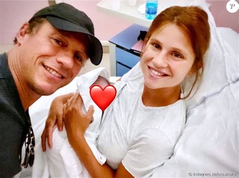 Giuseppe venduto dai fratelli film. Stefano Accorsi, sa femme Bianca et leur fils, à la ...