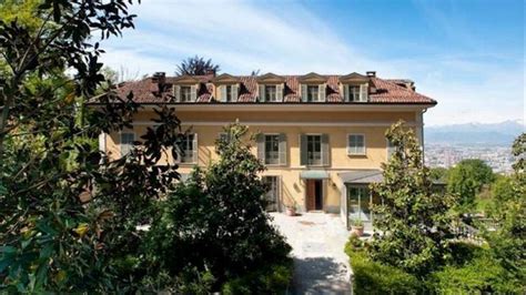 You have seen the exciting pictures of lionel messi and cristiano ronaldo's houses. A Look At Christiano Ronaldo's Reported New Home In Turin ...