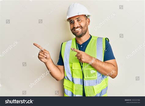 6074 Contractor Pointing Finger Royalty Free Photos And Stock Images