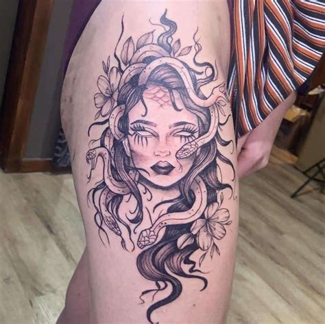 Share More Than Feminine Medusa Tattoo Best In Eteachers