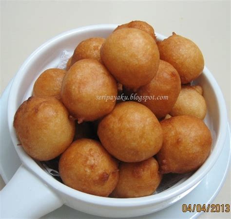 Perut kembung adalah hal yang sangat umum dan semua orang bisa mengalami hal ini. My Kuali: Cucur kembung... lagi!
