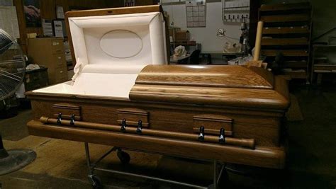 Pin By Terry Plummer On Classic Caskets Funeral Caskets Casket Funeral