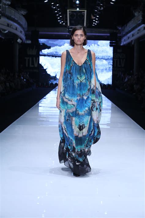 Tel Aviv Fashion Week Spring Israeli Designers Showcase Style Trends On Runway Glamour