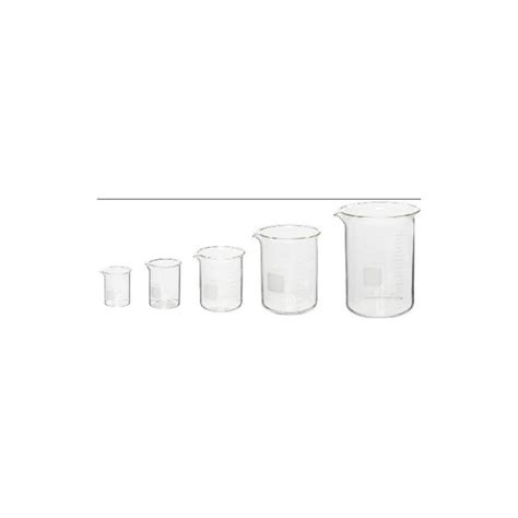 Beaker 800ml Low Form Borosilicate Glass With Spout Graduated