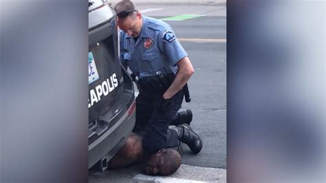 Derek Chauvin Minneapolis Cop Shown Kneeling On George Floyds Neck