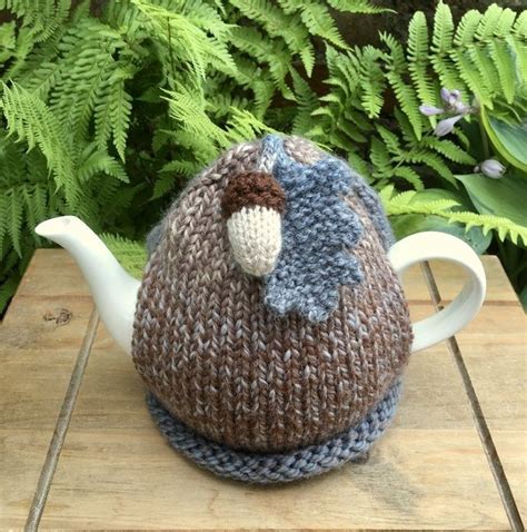 Winter Woodland Tea Cosy, Acorn and Oak Leaf Chunky Teapot Cozy in 2020