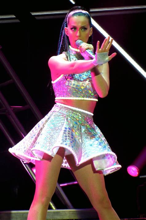 Katy Perry Upskirt During Performs Live In Belfast Hot Celebs