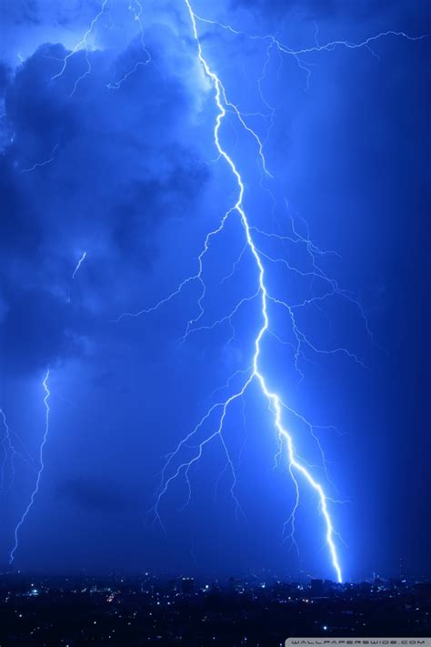 Cool Lightning Strikes Ultra Hd Desktop Background Wallpaper For 4k Uhd