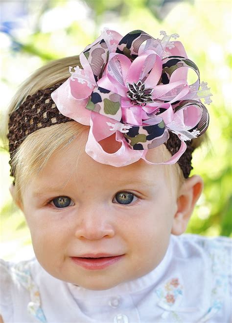 Baby hairs are the wispy, small hairs that appear right at your hairline. Pin by Mallory Baird on Melany Rose | Baby hair bows, Baby ...