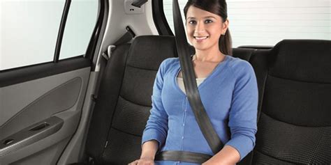 The importance of a seat belt there are many factors that are included in a vehicle to keep everyone safe. What Are Car Seat Belts Important? | Road Safety Tips To ...