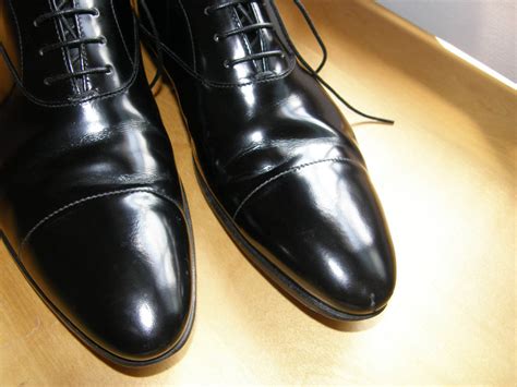If your shoes are creasing, that usually means they are not the right fit. Stange shoe creasing | Styleforum