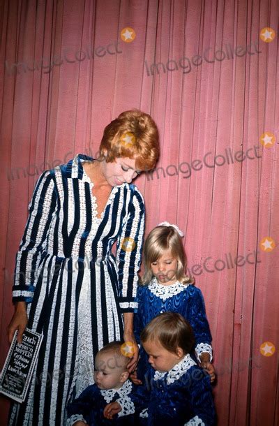 Photos And Pictures Carol Burnett Janice Vance And Daughters Carrie