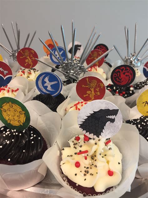 Game Of Thrones Cupcakes Game Of Thrones Cupcakes Desserts Food