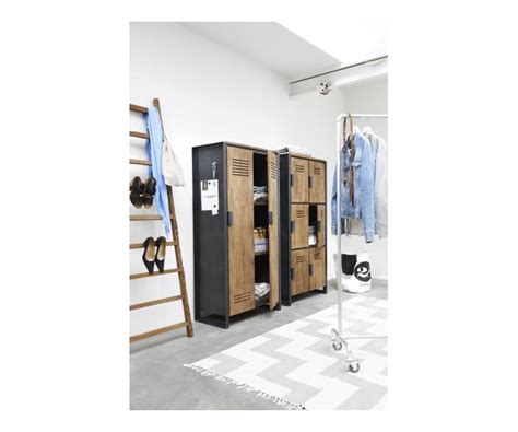 Blickfang unikate in weiss hamburg is at blickfang unikate in weiss hamburg. Schrank im Industriedesign, Kleiderschrank mit sechs Türen ...