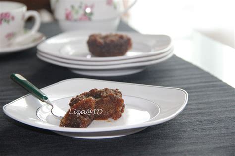 Masukkan gula kacau hingga gula larut. INTAI DAPUR: Mini Bingka Ubi Kayu Gula Merah Lembut..