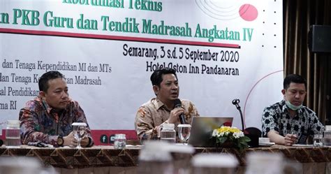 Gaji pegawai bank cimb niaga,gaji pegawai,bank cimb niaga,rmdp cimb niaga,gaji marketing,pegawai bank,gaji bank cimb niaga,pengalaman rmdp,tes tertulis bank,tugas relationship manager Jauh dari Harapan, Gaji Guru Non PNS di Kemenag Akan Ditinjau Ulang - Tribun Desa