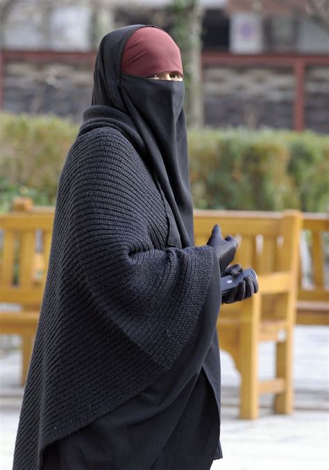 Burka Niqab Hidschab Tschador Formen Der Verhüllung Im Islam Der Spiegel