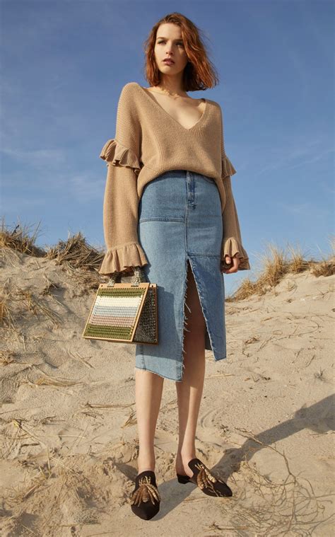 In honour of fashion revolution week and the fifth anniversary of the rana plaza factory disaster, we look at the admirable brands stepping away from the pitfalls of fast fashion and putting ethical, social and environmental responsibility high on their agenda. Pin on Ethical Fashion