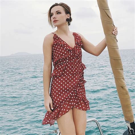 2018 Summer Chiffon Polka Dot Dress Women Sexy Beach Red Spaghetti