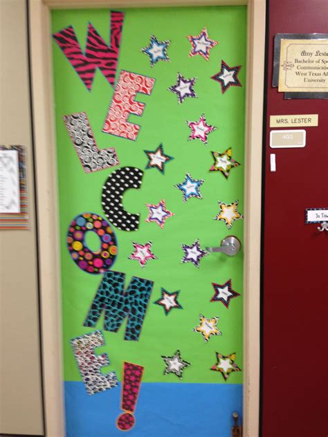 An apple orchard themed classroom. Image result for welcome classroom door decoration ideas ...