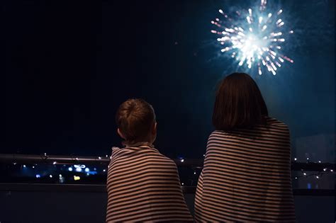 Silvester mit Kindern feiern: 7 tolle Ideen - Herold Blog