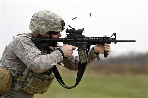 The Us Armys Powerful New 762mm Service Rifle Is