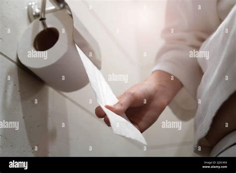 Woman Diarrhea On Toilet Hi Res Stock Photography And Images Alamy