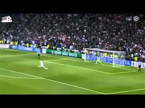 Jun 10, 2021 · cristiano ronaldo has fended off competition from the likes of xavi, iniesta, beckham and zidane to be crowned the fans' favourite european player since 2000 Manuel Neuer Penalty Save Against Cristiano Ronaldo - YouTube