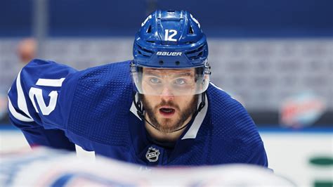 Lnh Alex Galchenyuk A Signé Un Contrat Dun An Avec Les Coyotes Rdsca