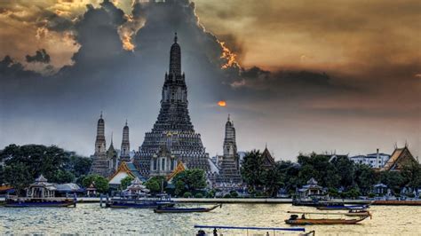 Top 5 Bangkok Attractions - TheSmartLocal