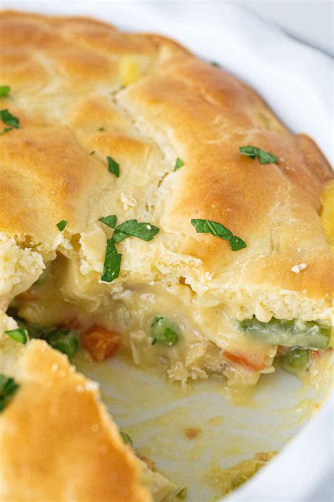 Classic Bisquick™ Chicken Pot Pie The Kitchen Magpie