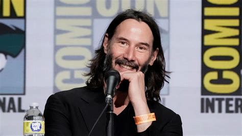 Keanu Reeves Surprises Couple By Crashing Their Northamptonshire Wedding Ents And Arts News