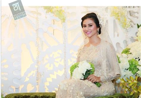 In this malay name, there is no family name. ctnhoney: Gambar Majlis Pertunangan Fouziah Gous Dan Md ...