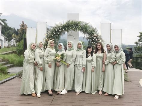 Rekomendasi Baju Bridesmaid Hijab Instagram Yang Anggun Dan Cantik