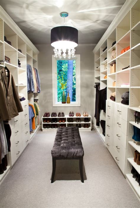 The pieces you've accumulated over the years represent your unique a closet is more than a place to stow your suits and sweaters. 15 Elegant Luxury Walk-In Closet Ideas To Store Your ...