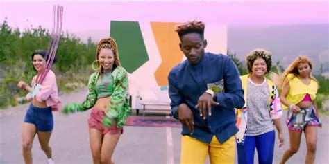 The song became popular among music fans due to its simple lyrics and the fact that mr eazi shifted very far away from. Video: Mr Eazi - Property (feat. Mo-T) - Netnaija