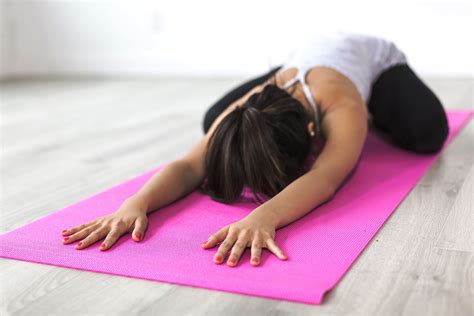 Simple Science: How to Make a Volcano with Kids