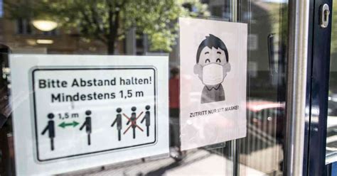 „die schule bleibt weiterhin geöffnet, auch eine klassenweise schließung gibt es nicht, heißt es in einer mitteilung. Corona in Duisburg: Schule, Unterricht, Homeschooling ...