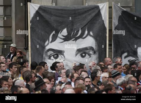 Looks out at who gathered at the guildhall in londonderry hi-res stock