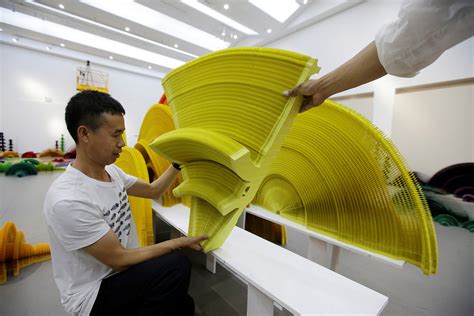 In 2002 flowers foods restructured into 3 divisions: Ocean of Flowers: Li Hongbo's huge artwork made of ...