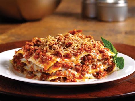 Oven Ready Lasagne With Marinara Sauce Ground Beef And Béchamel Barilla