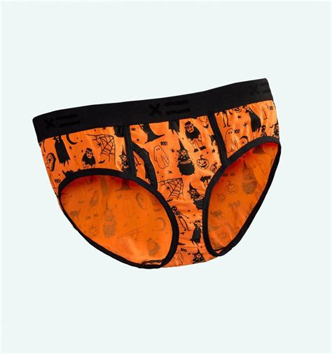 Clothing Novelty Novelty More Mens Boxer Briefs Human Skull In The